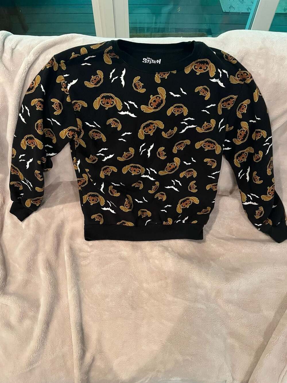 Disney Stitch Halloween Black Pumpkin and Bats All Over Print Sweatshirt Size M